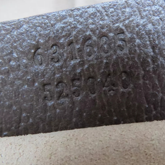 GUCCI brand Ophidia GG Supreme XL Tote - Picture 9 of 16